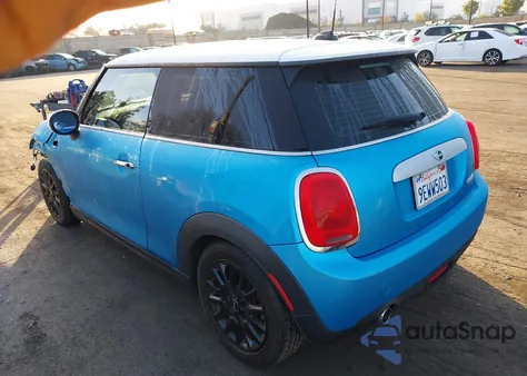 2015 Mini Hardtop Cooper z USA, uszkodzony, nr VIN WMWXM5C51F3A57824